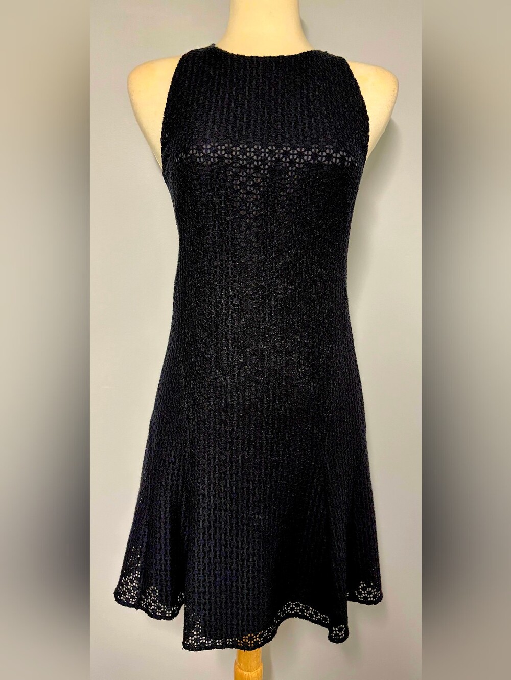 Akris Punto Crochet Sleeveless Fit-and-Flare Dress